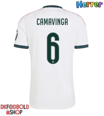 Real Madrid Eduardo Camavinga #6 Hjemmebanetrøje 2026-27 Kort ærmer